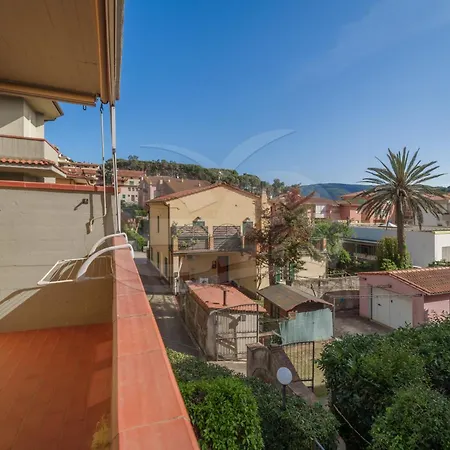 Lägenhet Bilocale Leonardo - Goelba Porto Azzurro