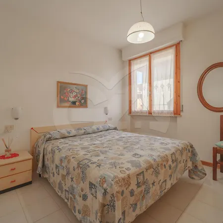 Lägenhet Bilocale Leonardo - Goelba